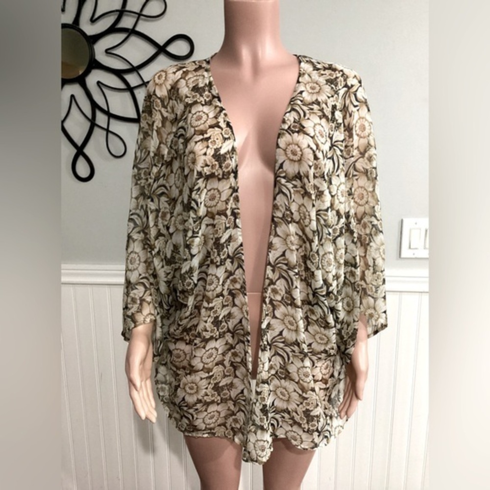 American Eagle Sheer Floral Kimono Cardigan Hi Lo Hem size L/XL